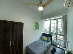 Queens (D3), Condominium #566077481